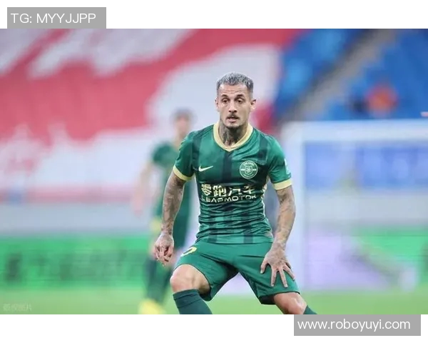 浙江FC迎来重磅引援罗马尼亚国脚米特里策正式加盟开启新篇章